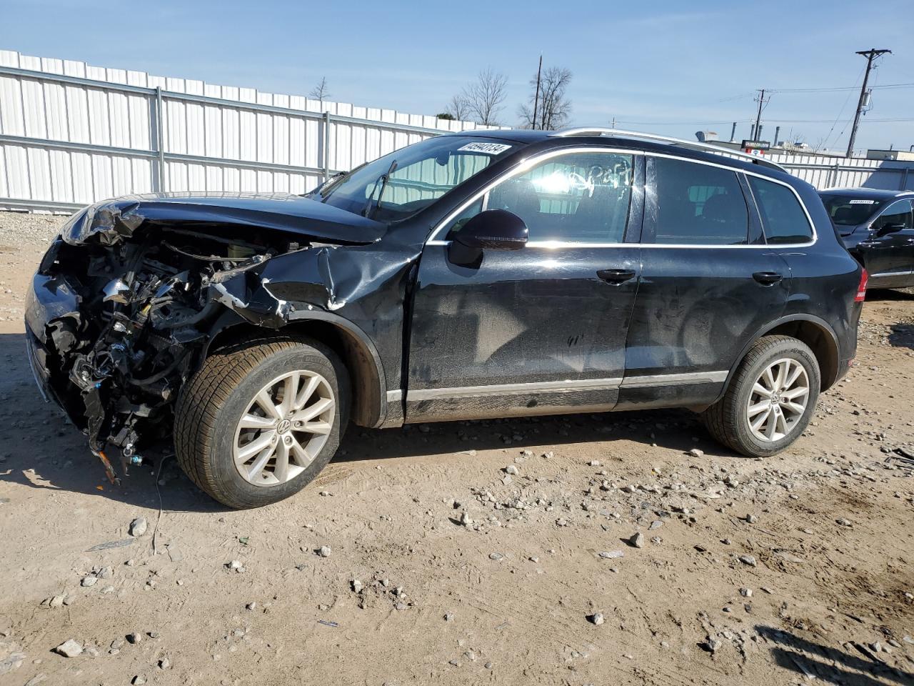 2013 VOLKSWAGEN TOUAREG V6