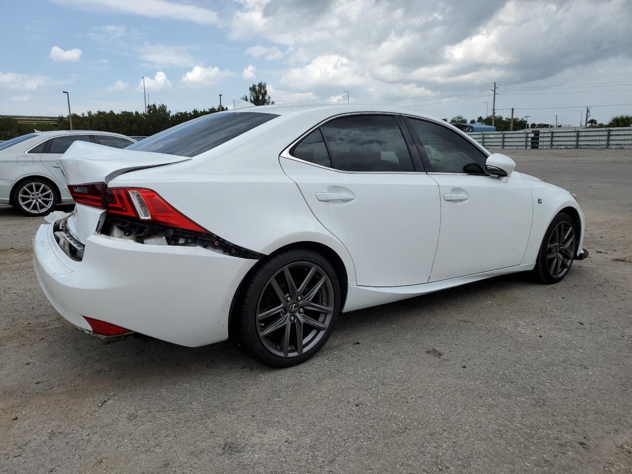 2014 LEXUS IS 250 - Фото 3