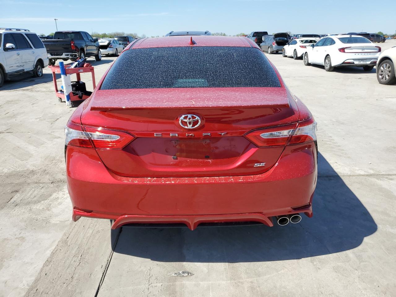 2020 TOYOTA CAMRY SE - Image 6