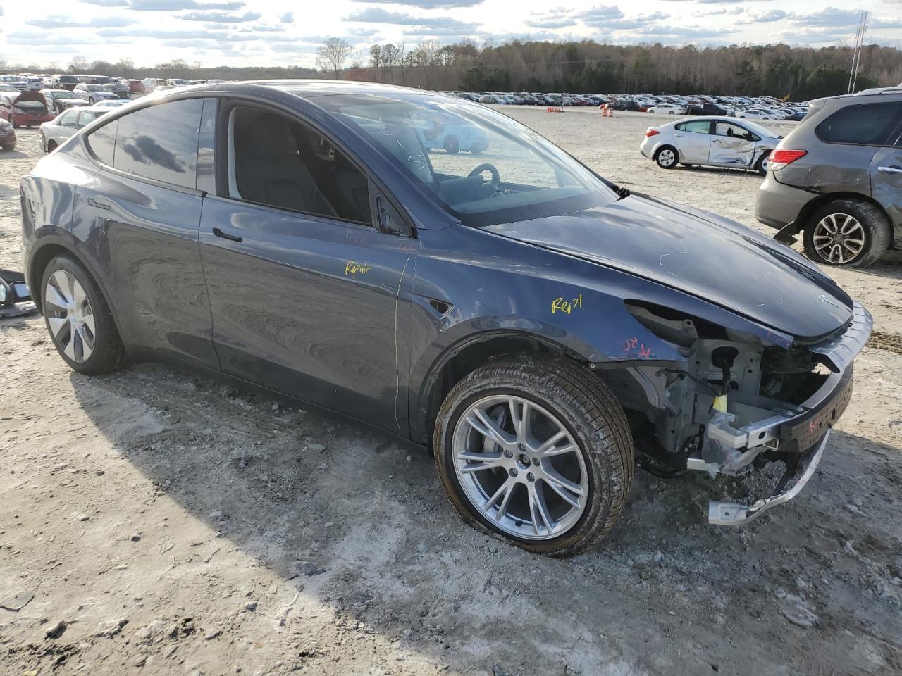 2023 TESLA MODEL Y - Image 4