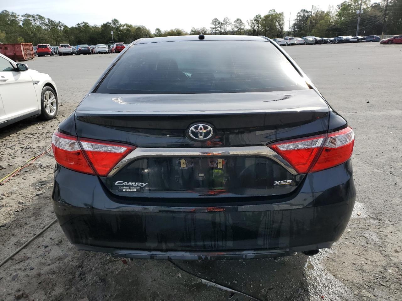 2017 TOYOTA CAMRY LE - Image 6