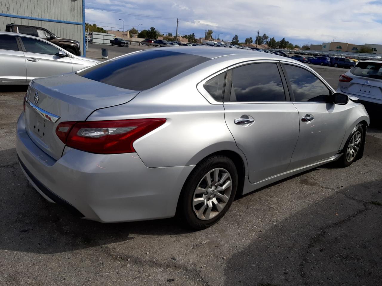 2018 NISSAN ALTIMA 2.5 - Фото 3