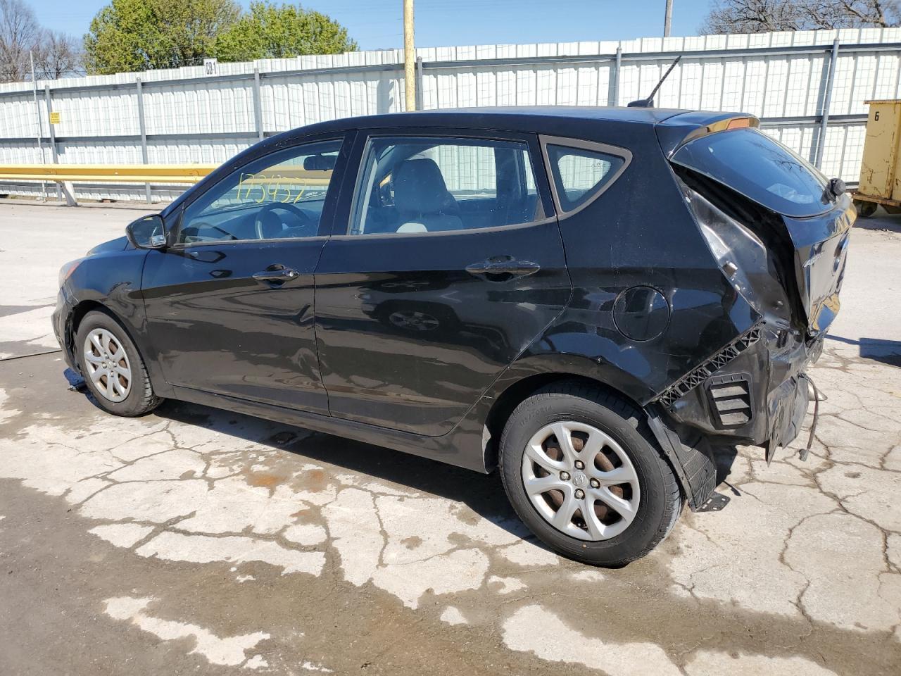 2012 HYUNDAI ACCENT GLS - Image 2