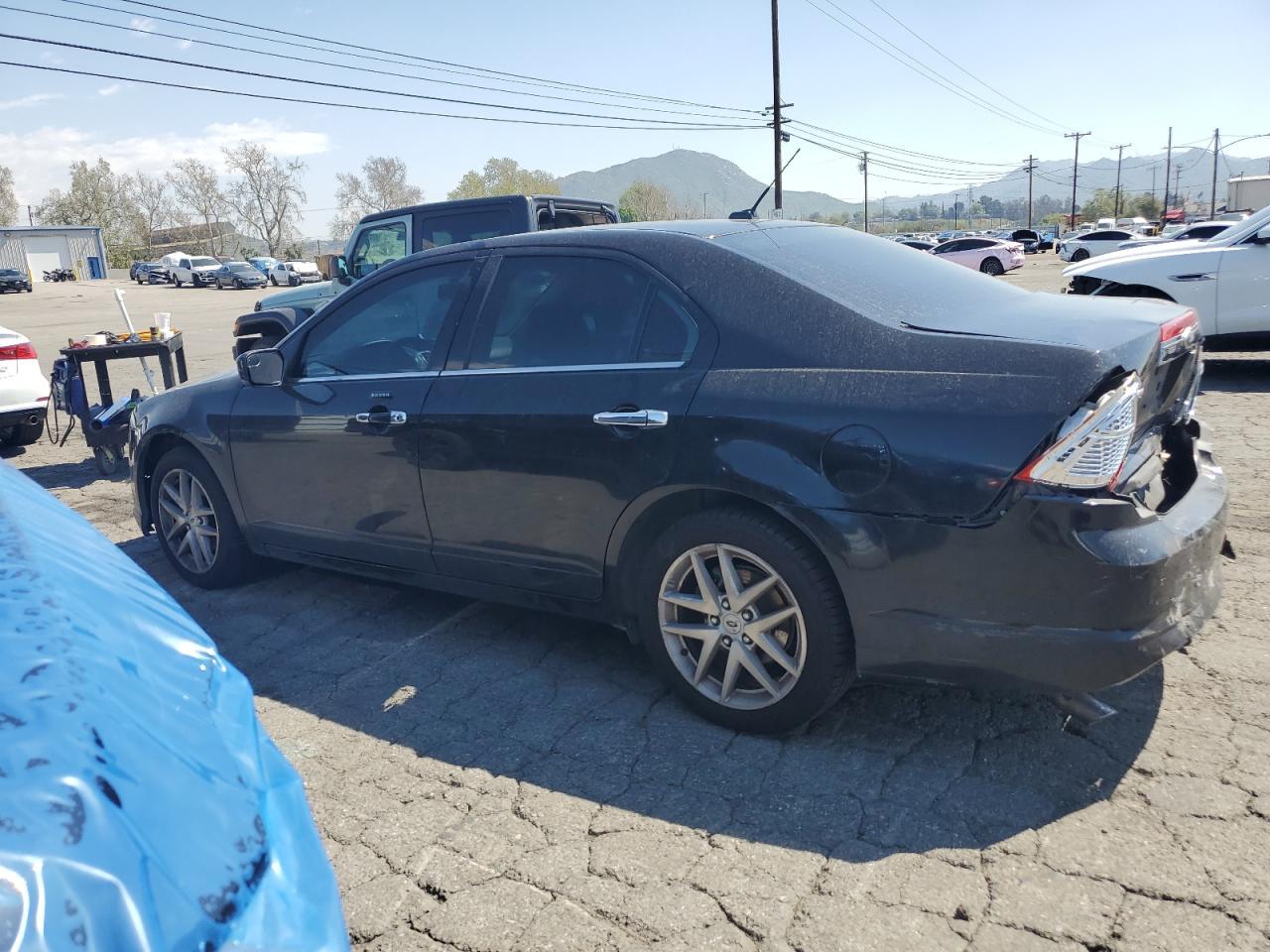 2011 FORD FUSION SEL - Image 2
