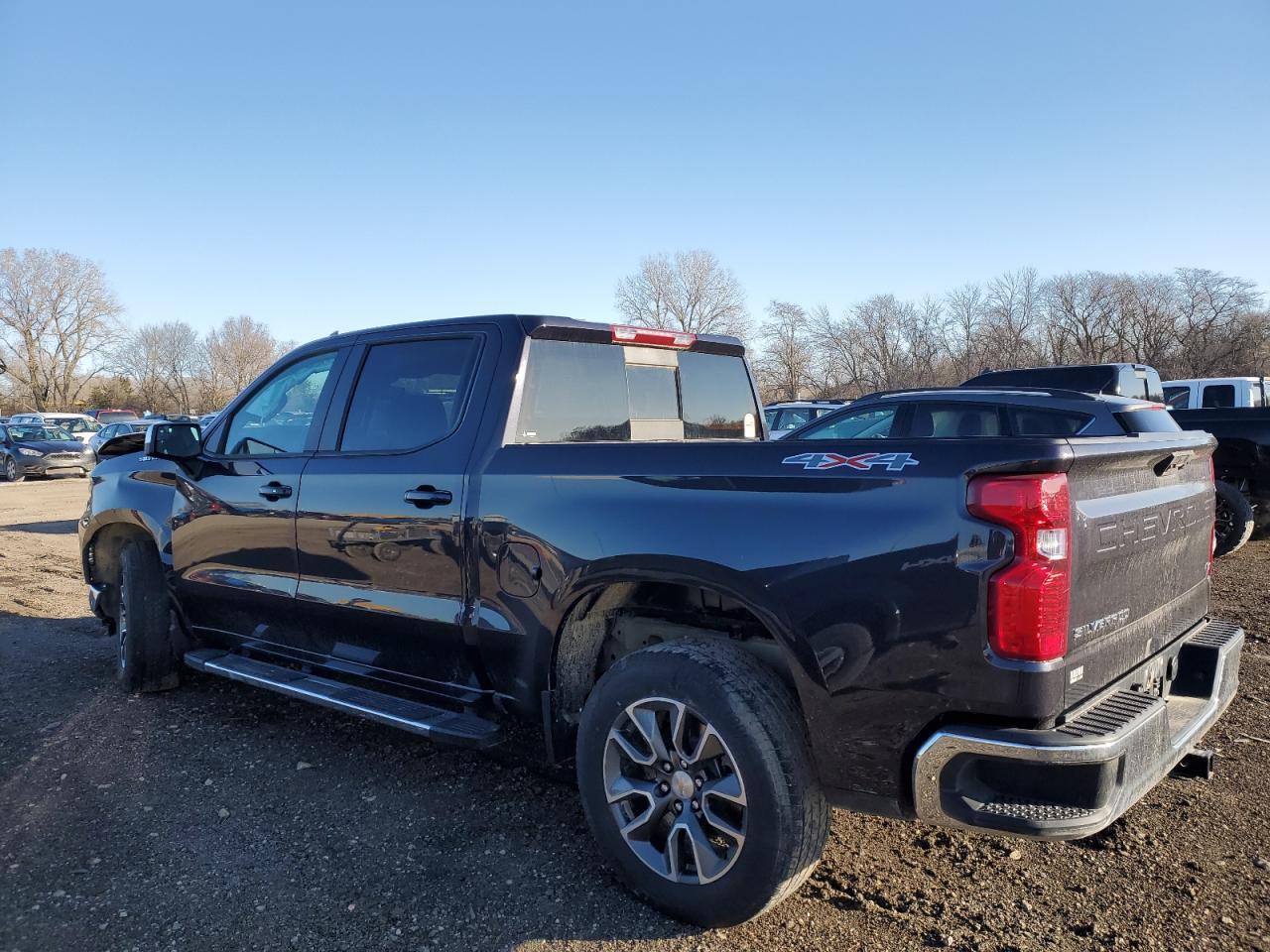 2023 CHEVROLET SILVERADO - Фото 2