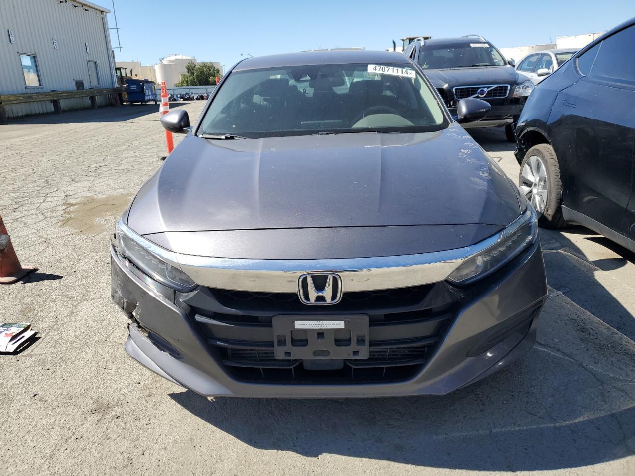 2018 HONDA ACCORD LX - Фото 5