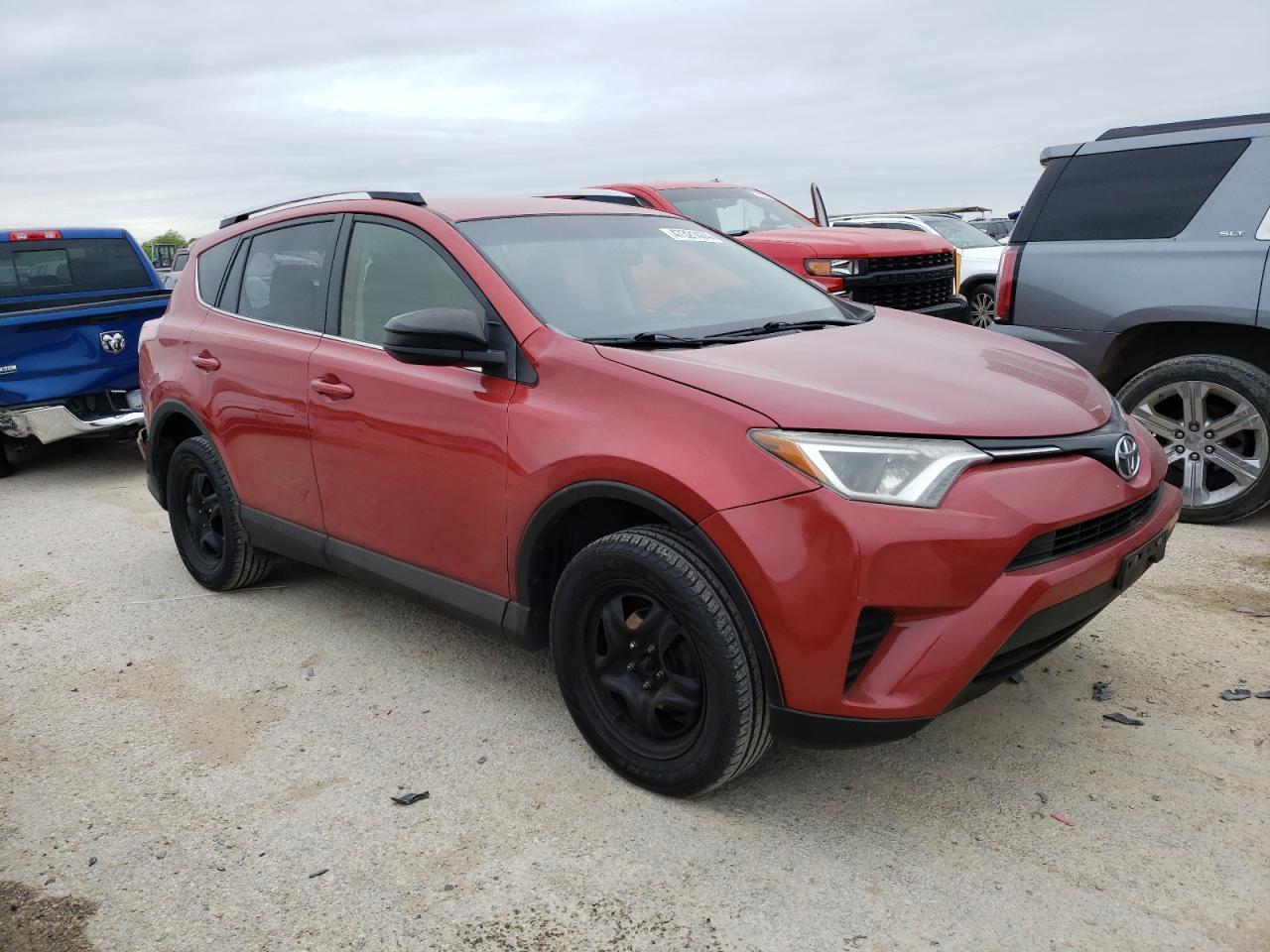2016 TOYOTA RAV4 LE - Image 4