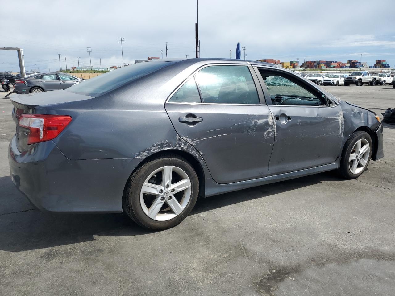 2013 TOYOTA CAMRY L - Image 3