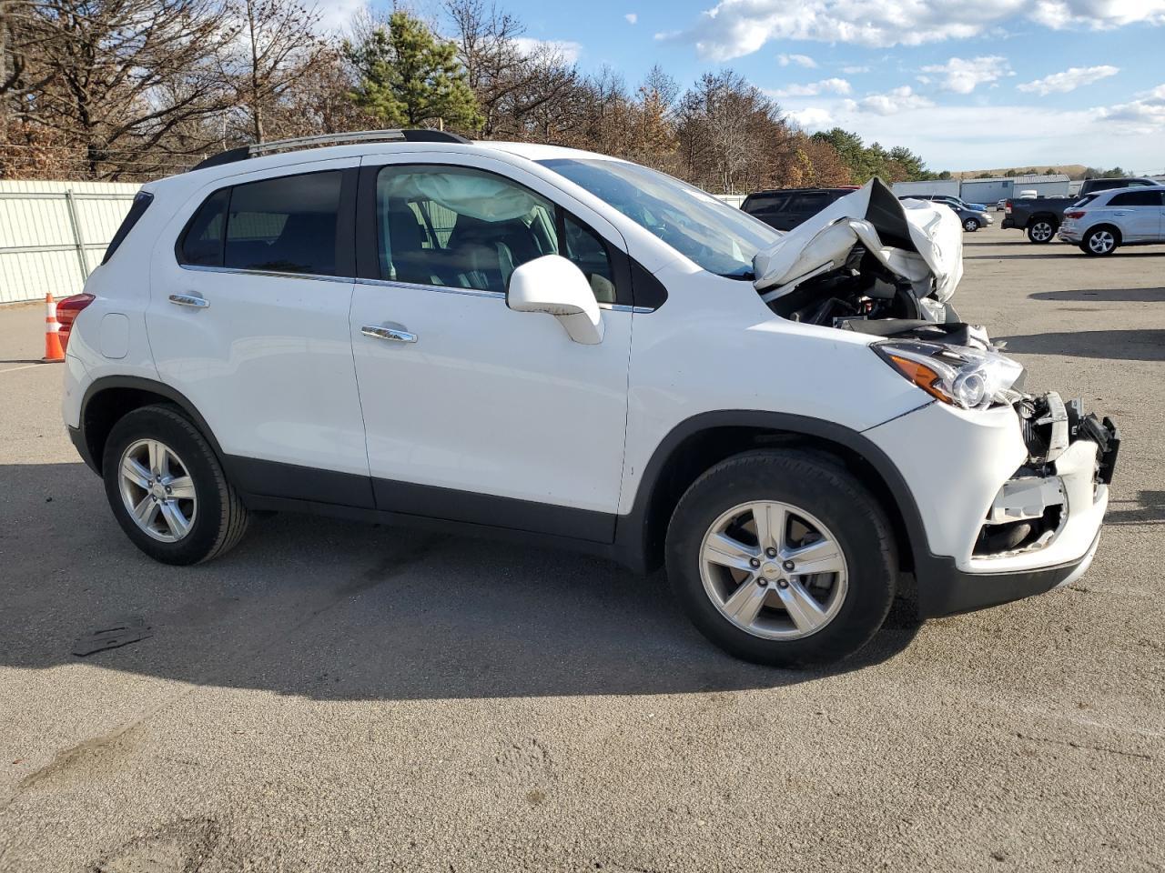 2018 CHEVROLET TRAX 1LT - Фото 4