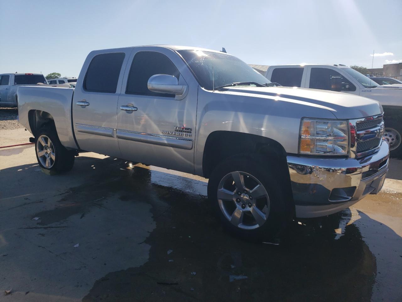 2013 CHEVROLET SILVERADO - Фото 4