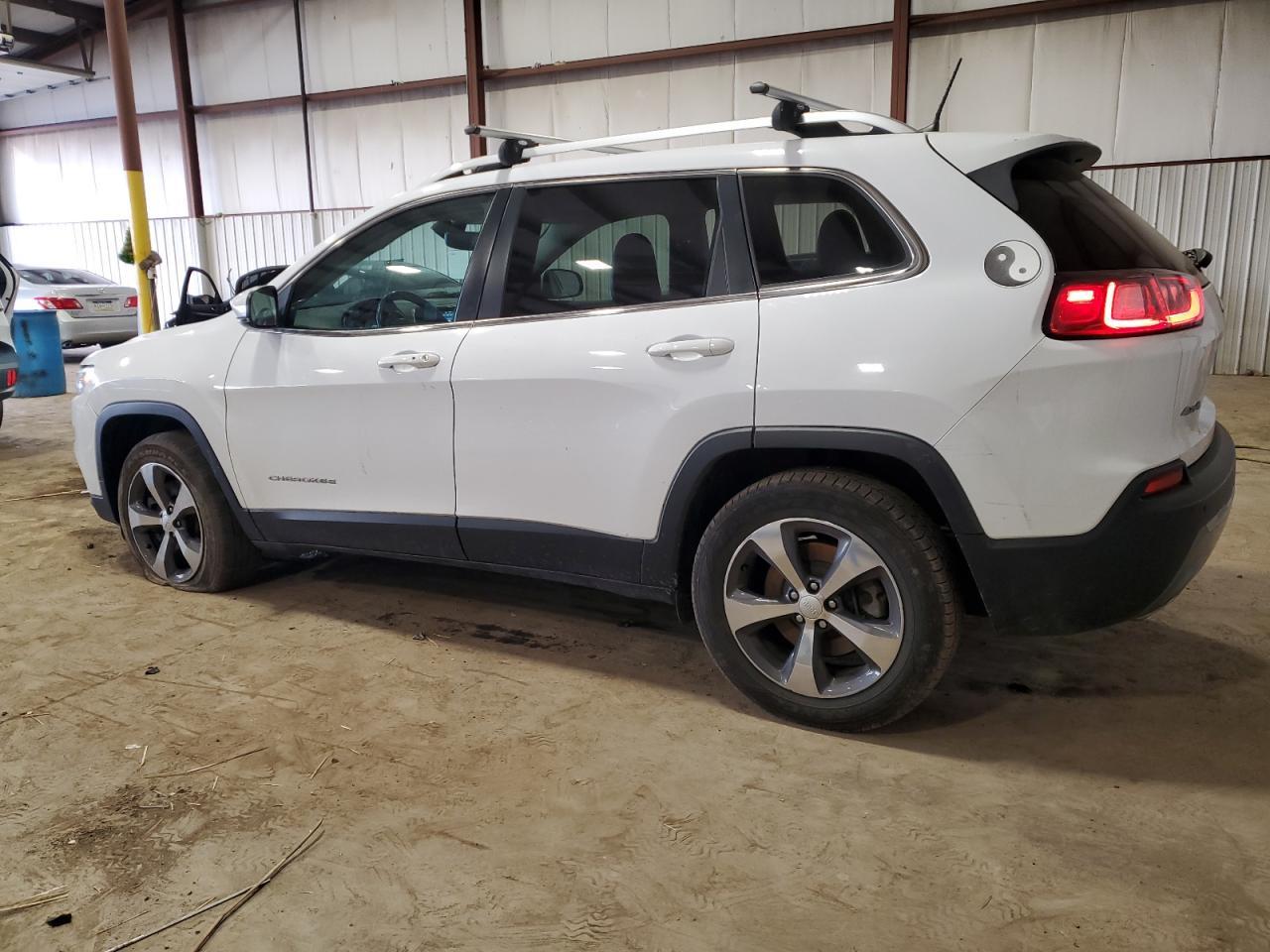 2019 JEEP CHEROKEE L - Image 2