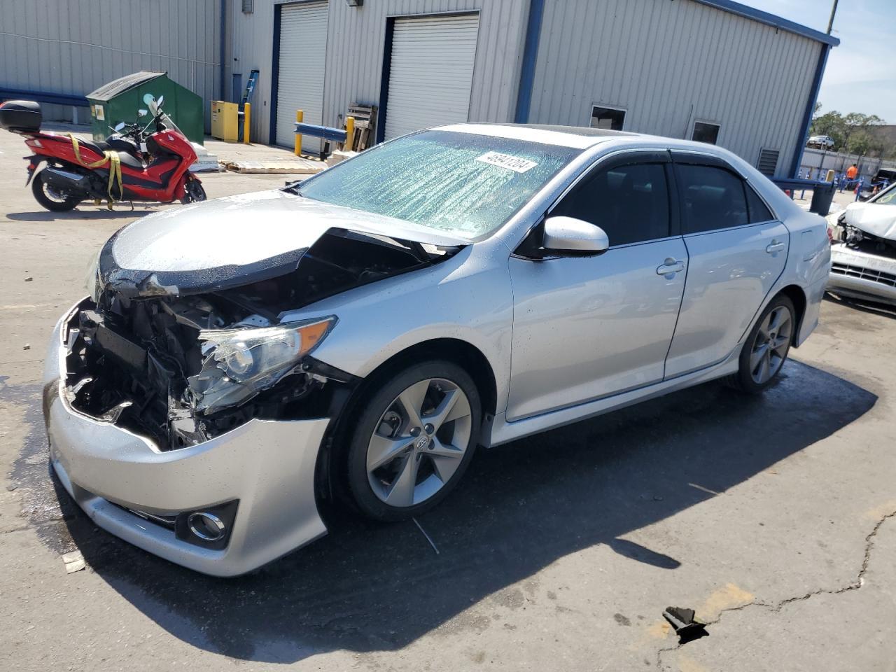 2014 TOYOTA CAMRY L