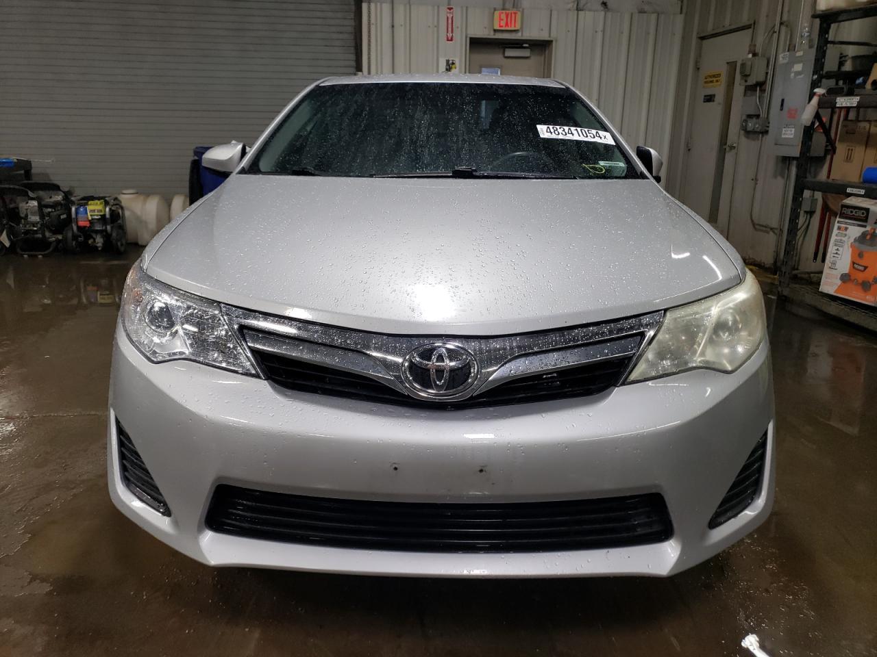 2014 TOYOTA CAMRY L - Image 5