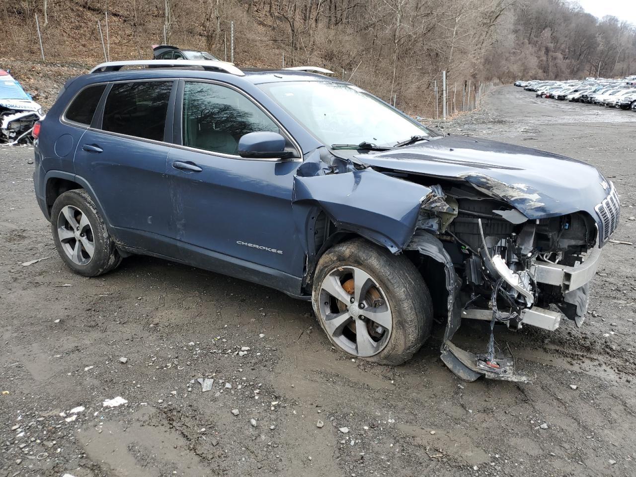 2019 JEEP CHEROKEE L - Фото 4