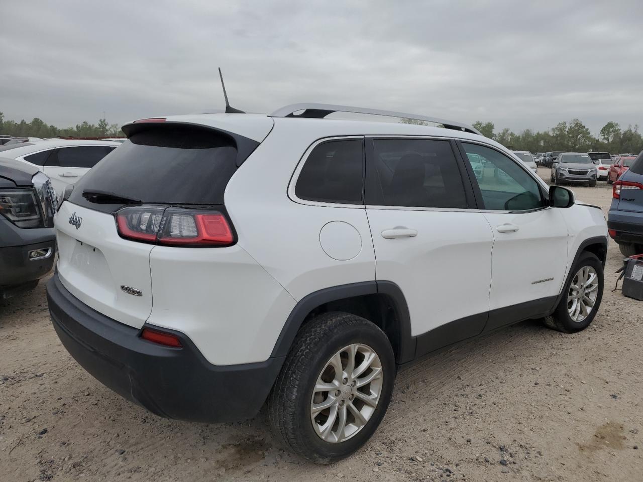 2019 JEEP CHEROKEE L - Image 3