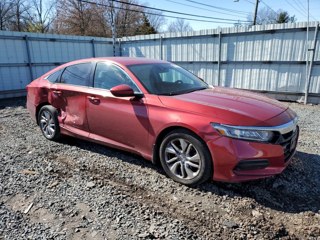 2018 HONDA ACCORD LX - Image 4