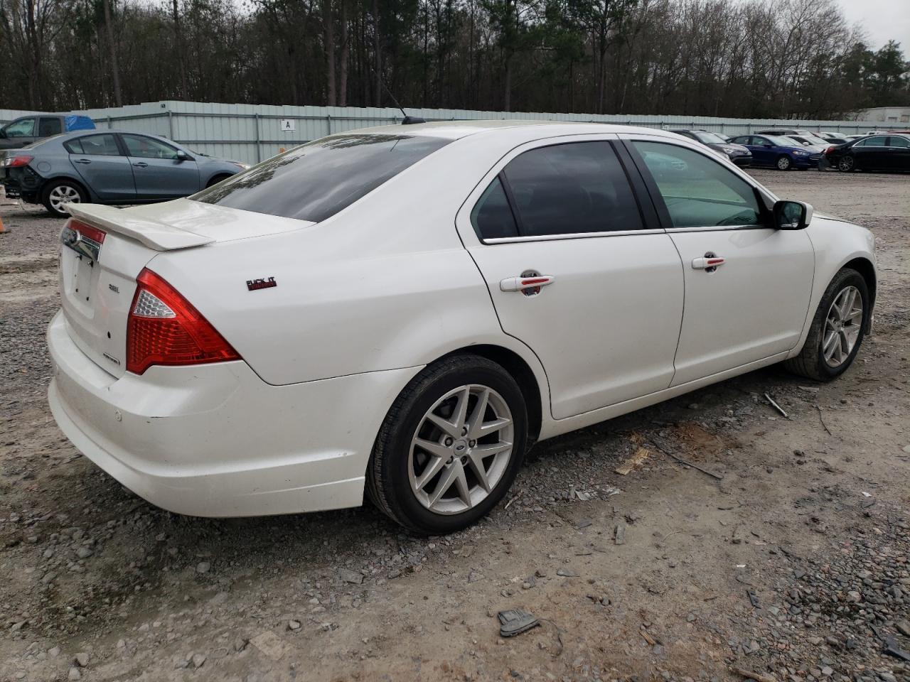 2012 FORD FUSION SEL - Image 3