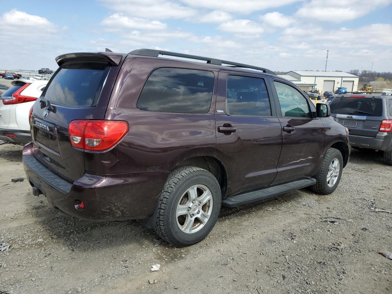 2012 TOYOTA SEQUOIA SR - Фото 3