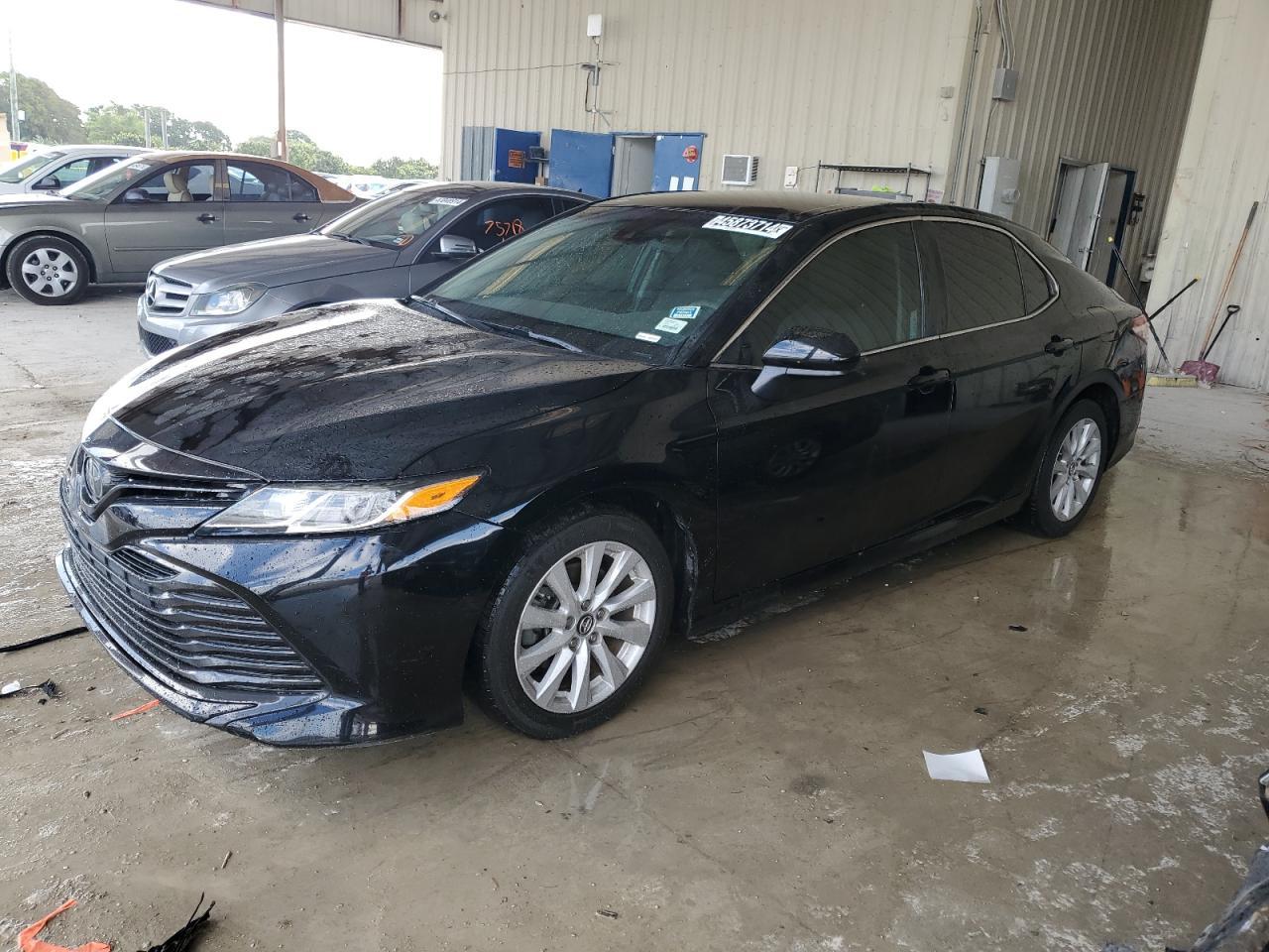 2019 TOYOTA CAMRY L