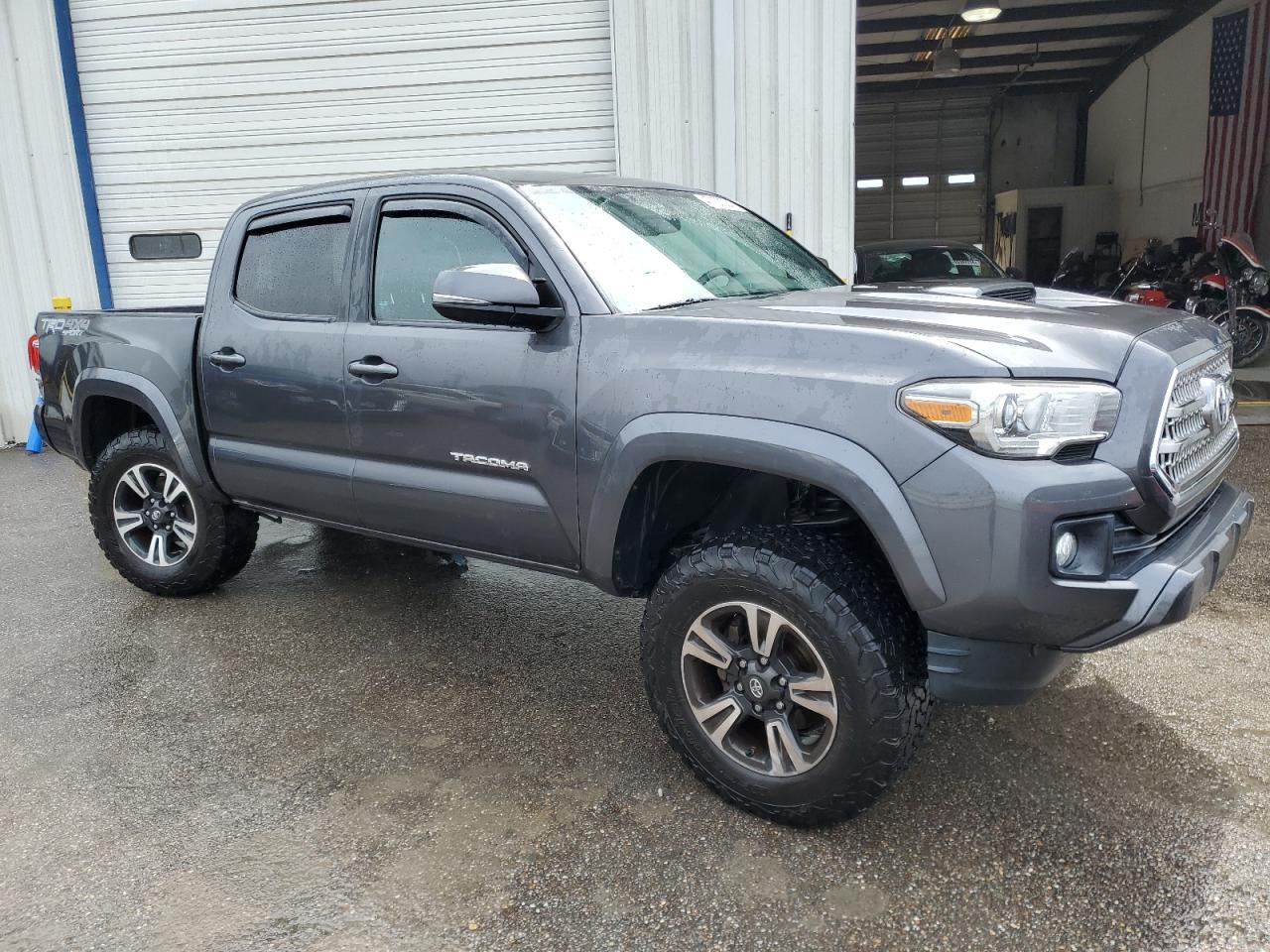 2016 TOYOTA TACOMA DOU - Фото 4