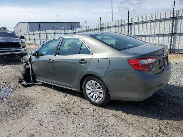 2013 Toyota Camry L - Фото 2
