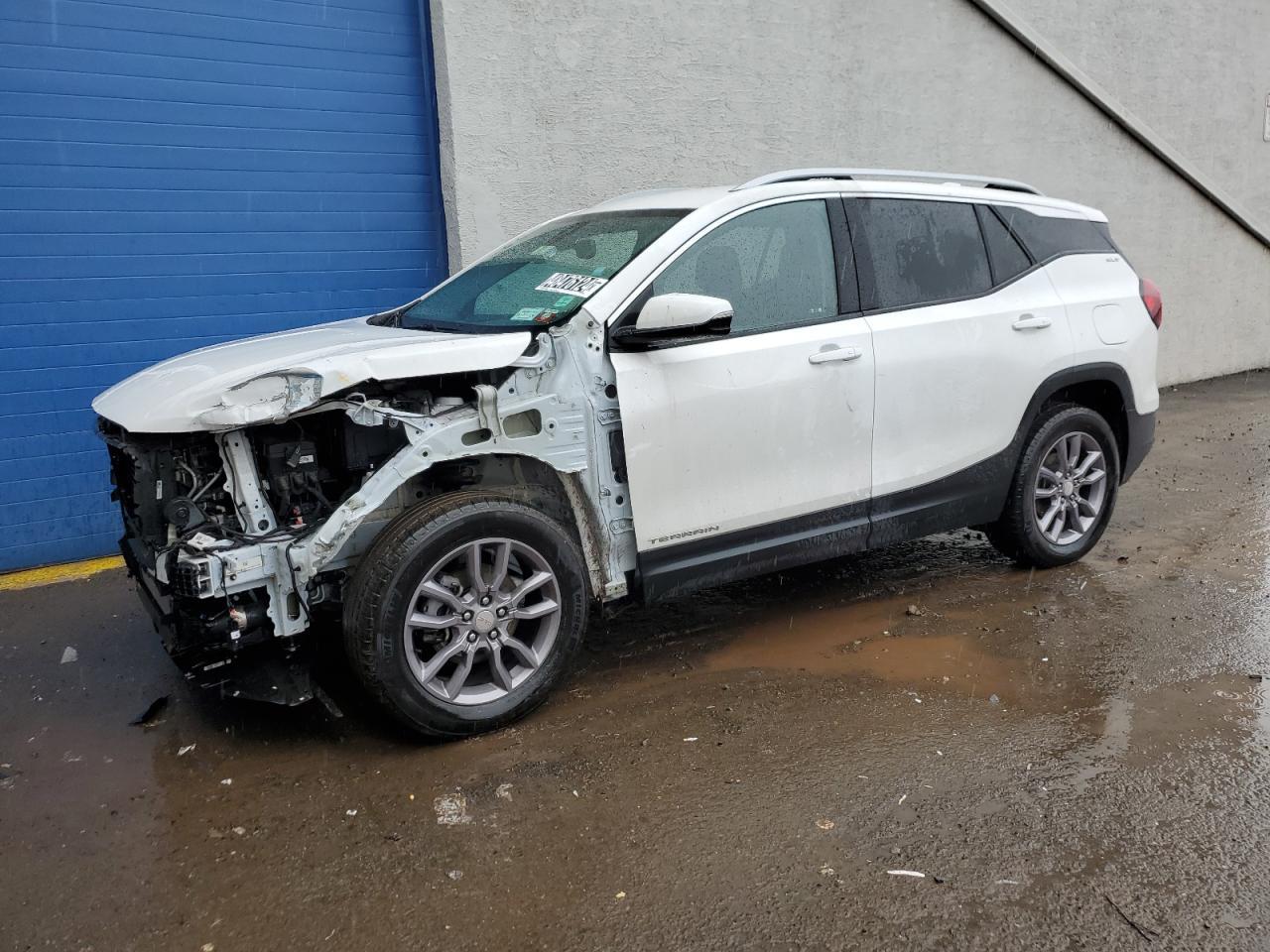 2023 GMC TERRAIN SL