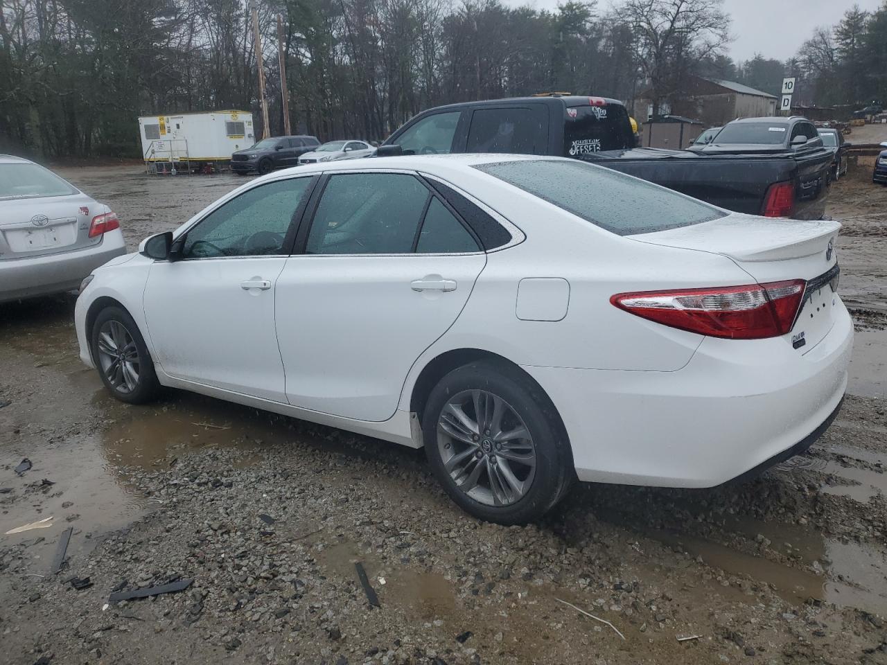 2017 TOYOTA CAMRY LE - Image 2
