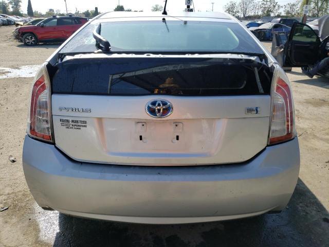2015 Toyota Prius - Image 6