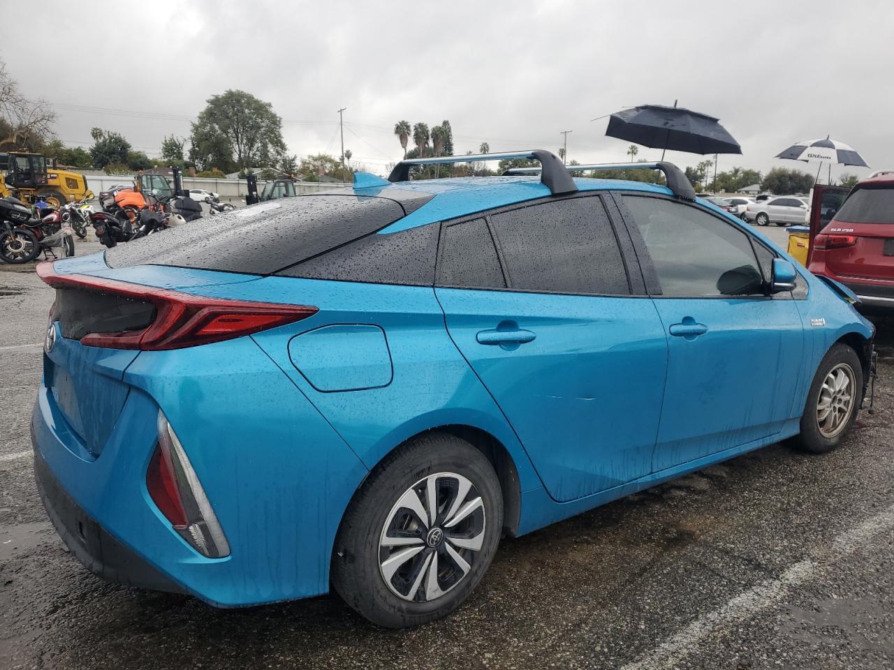 2019 TOYOTA PRIUS PRIM - Фото 3