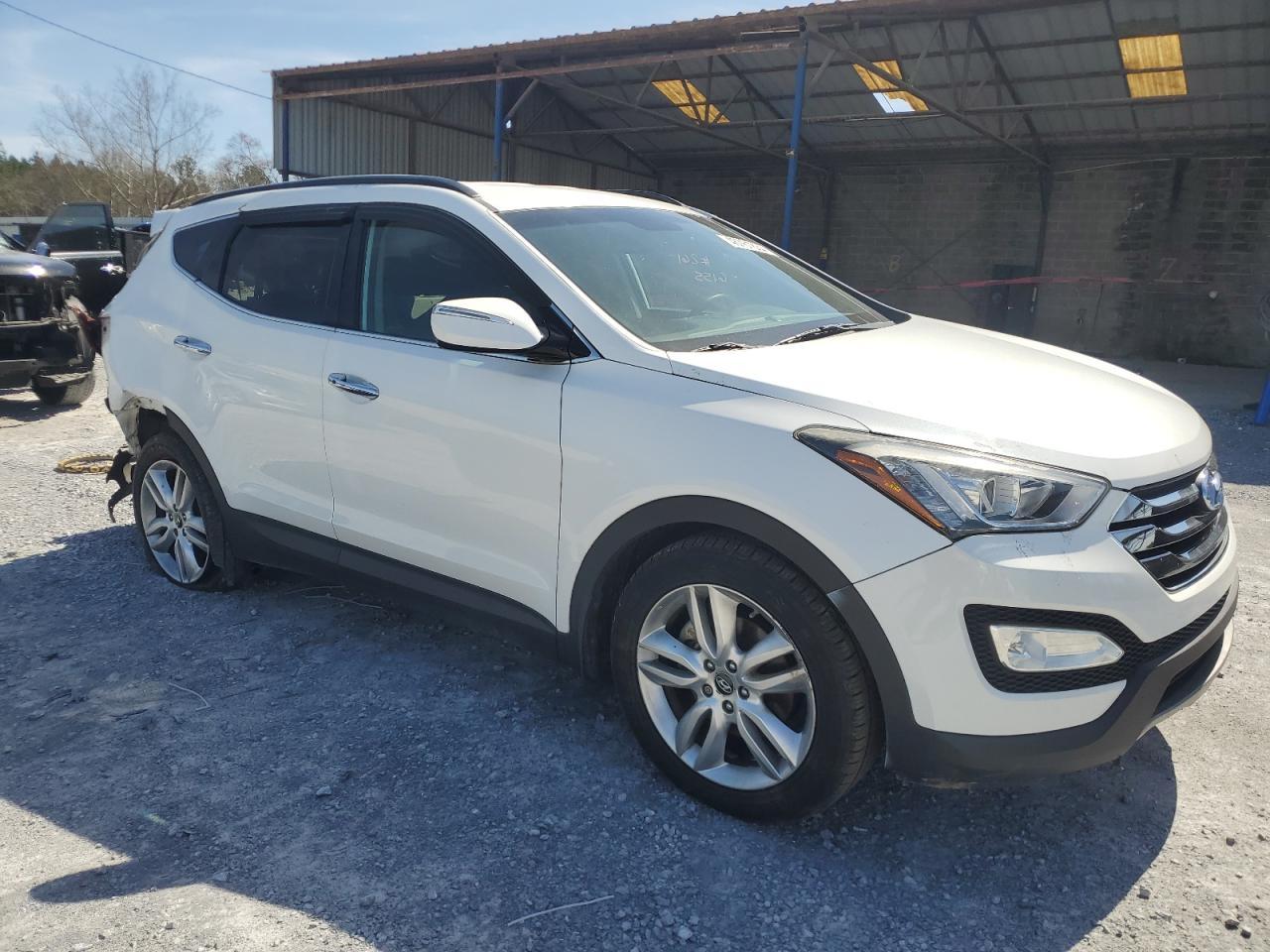 2013 HYUNDAI SANTA FE S - Image 4