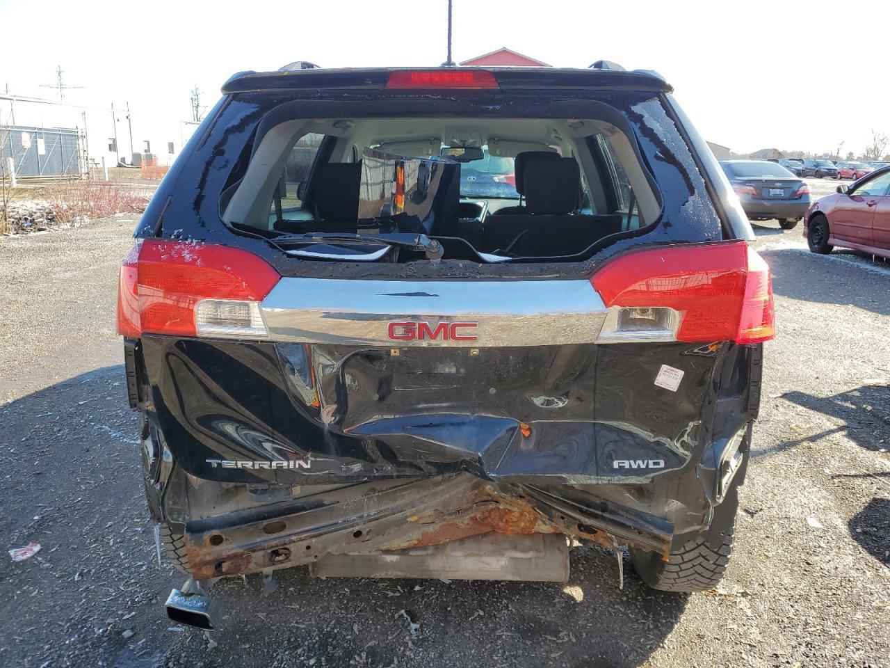 2016 GMC TERRAIN SL - Image 6