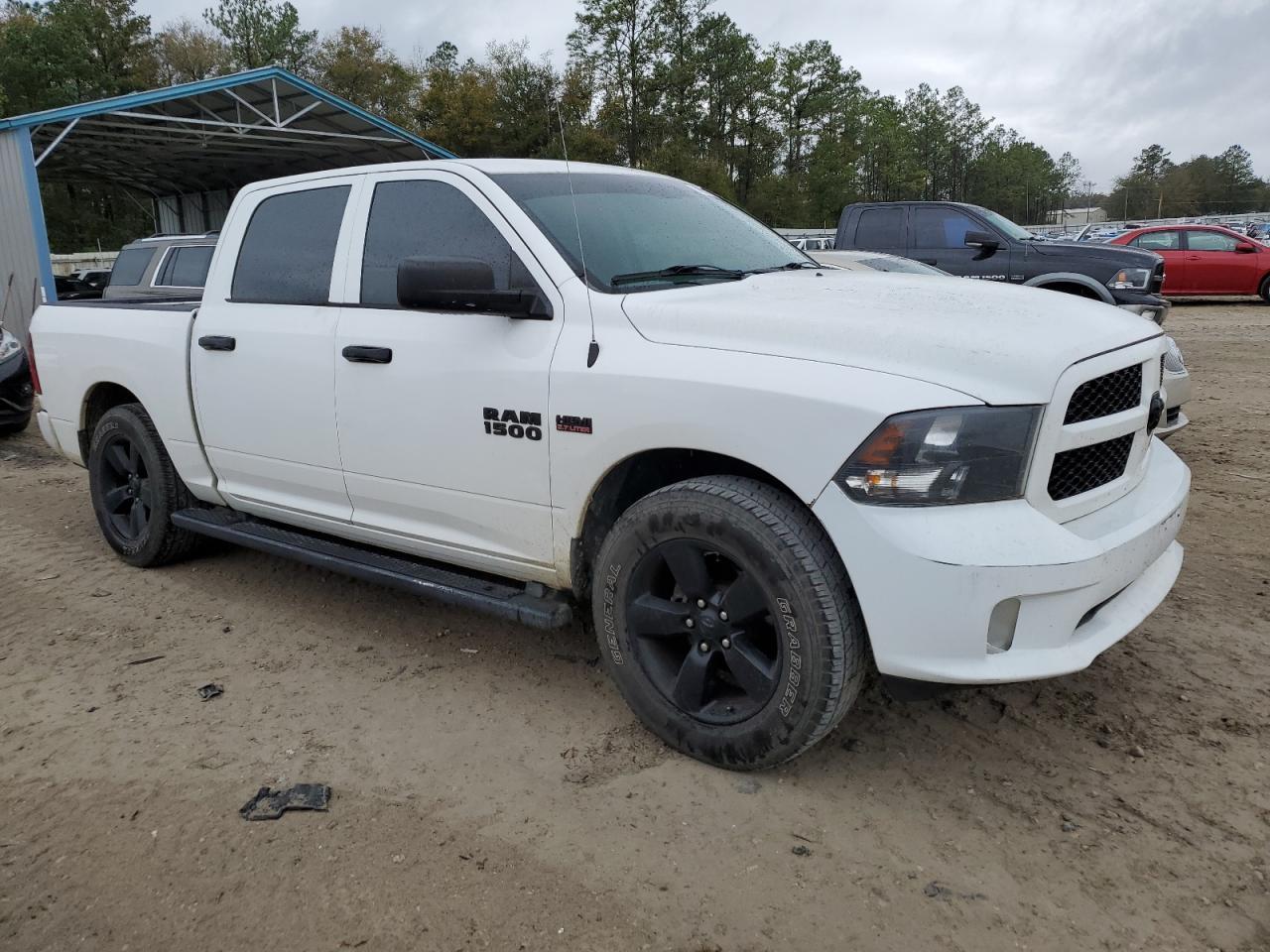 2017 RAM 1500 ST - Фото 4