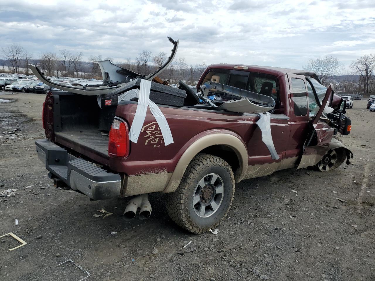 2012 FORD F250 SUPER - Фото 3