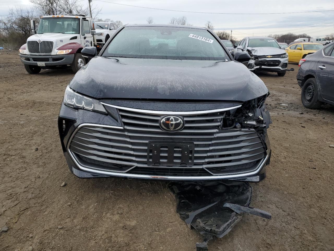 2019 TOYOTA AVALON XLE - Image 5