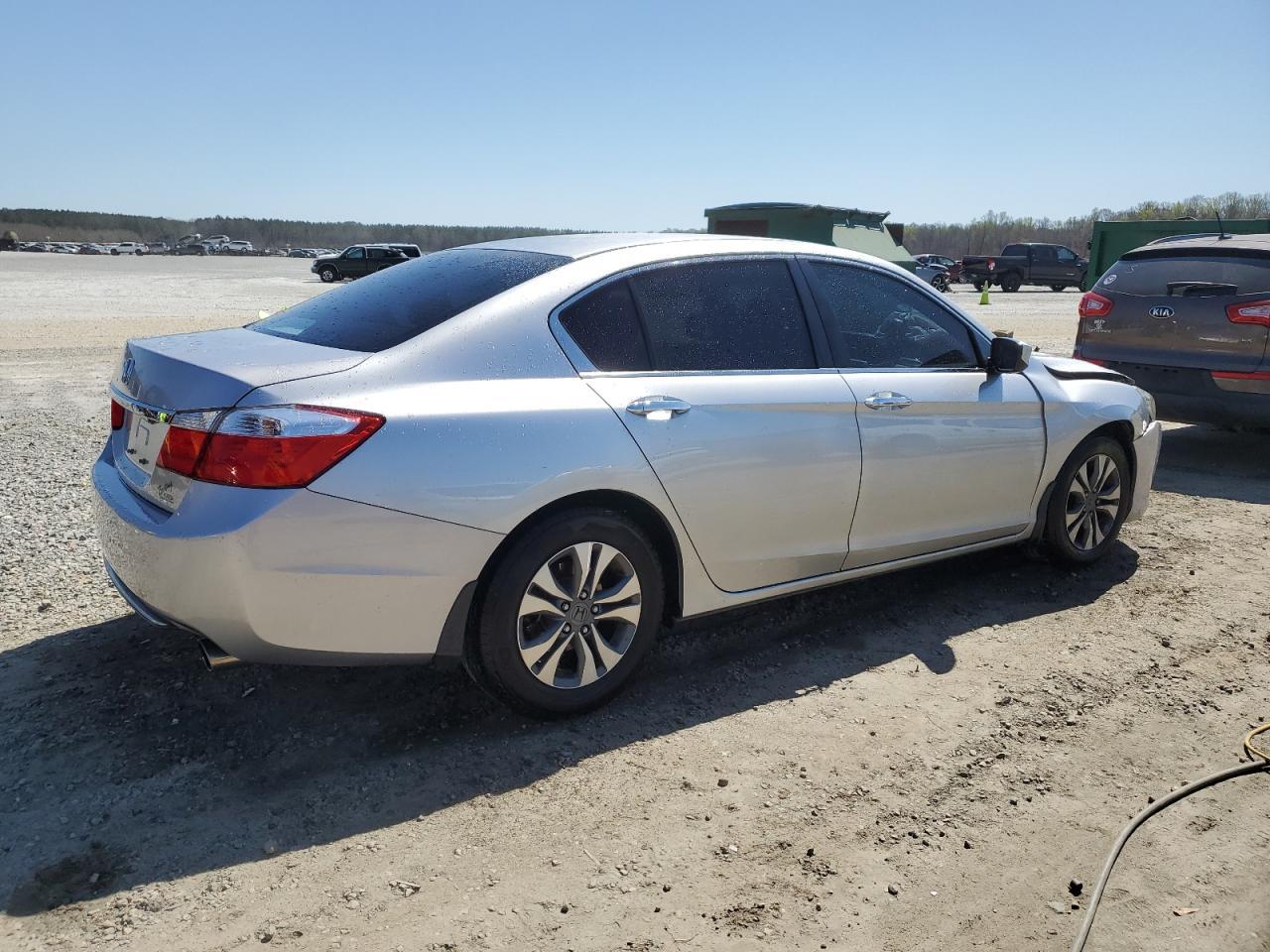 2014 HONDA ACCORD LX - Фото 3