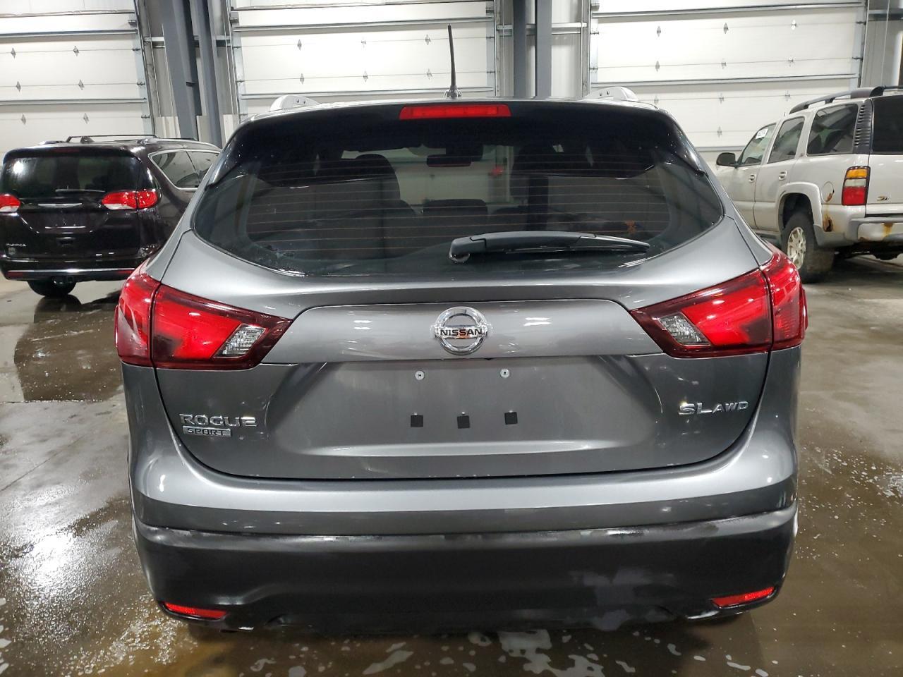 2017 NISSAN ROGUE SPOR - Фото 6