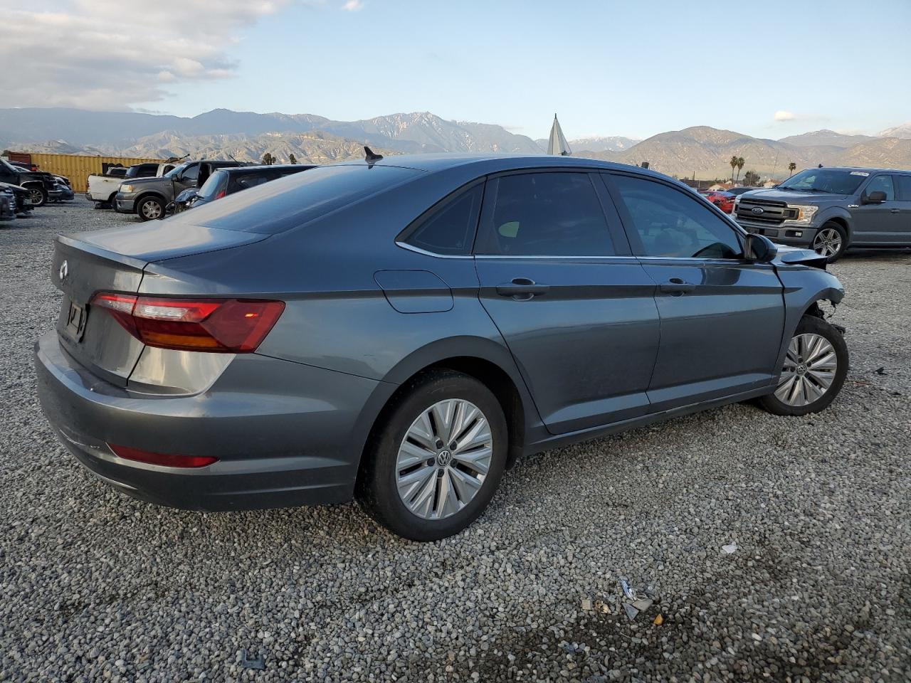 2019 VOLKSWAGEN JETTA S - Фото 3