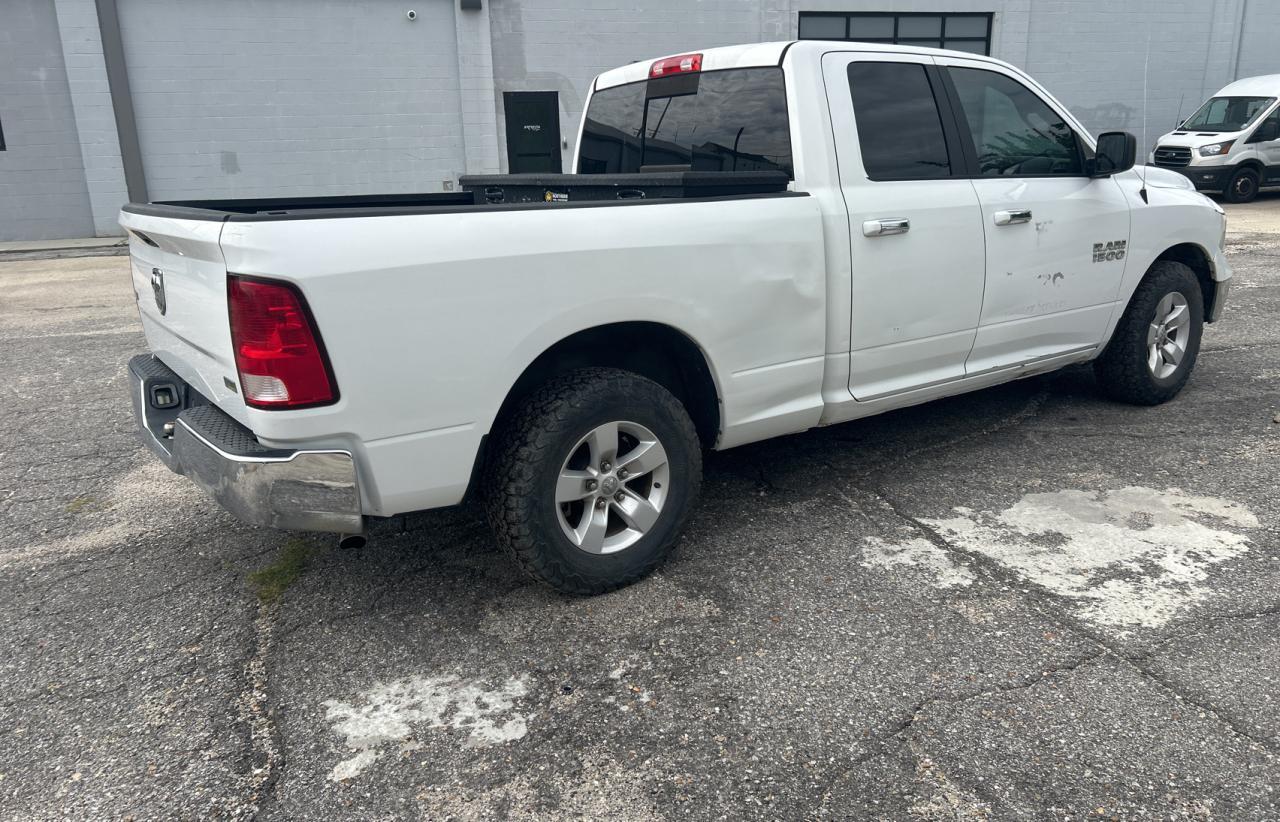 2015 RAM 1500 SLT - Image 4