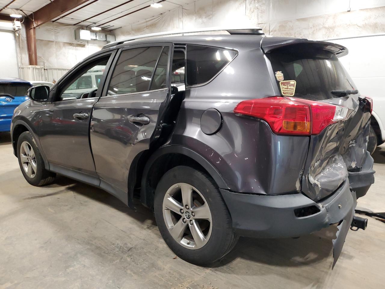 2015 TOYOTA RAV4 XLE - Image 2