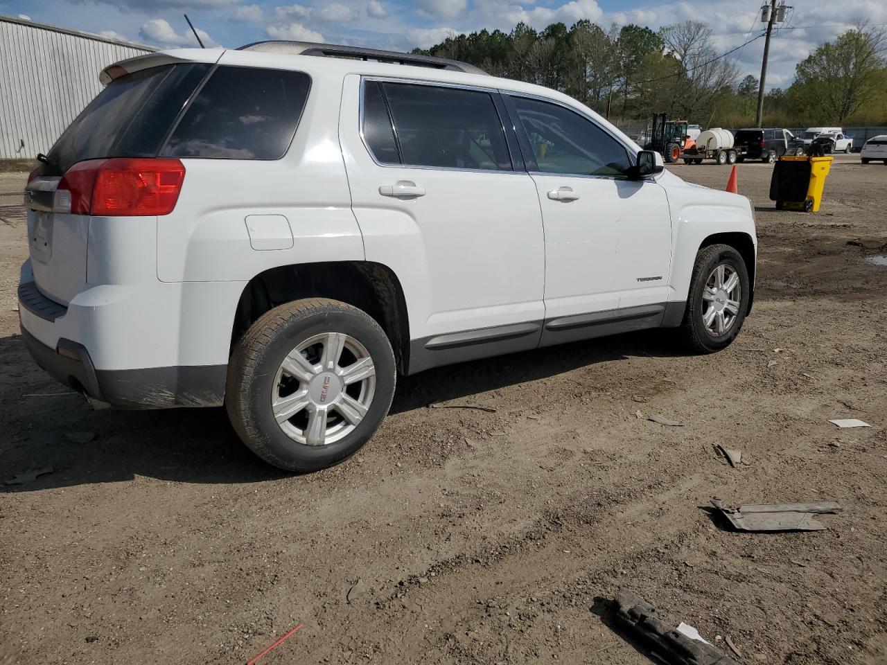 2014 GMC TERRAIN SL - Фото 3