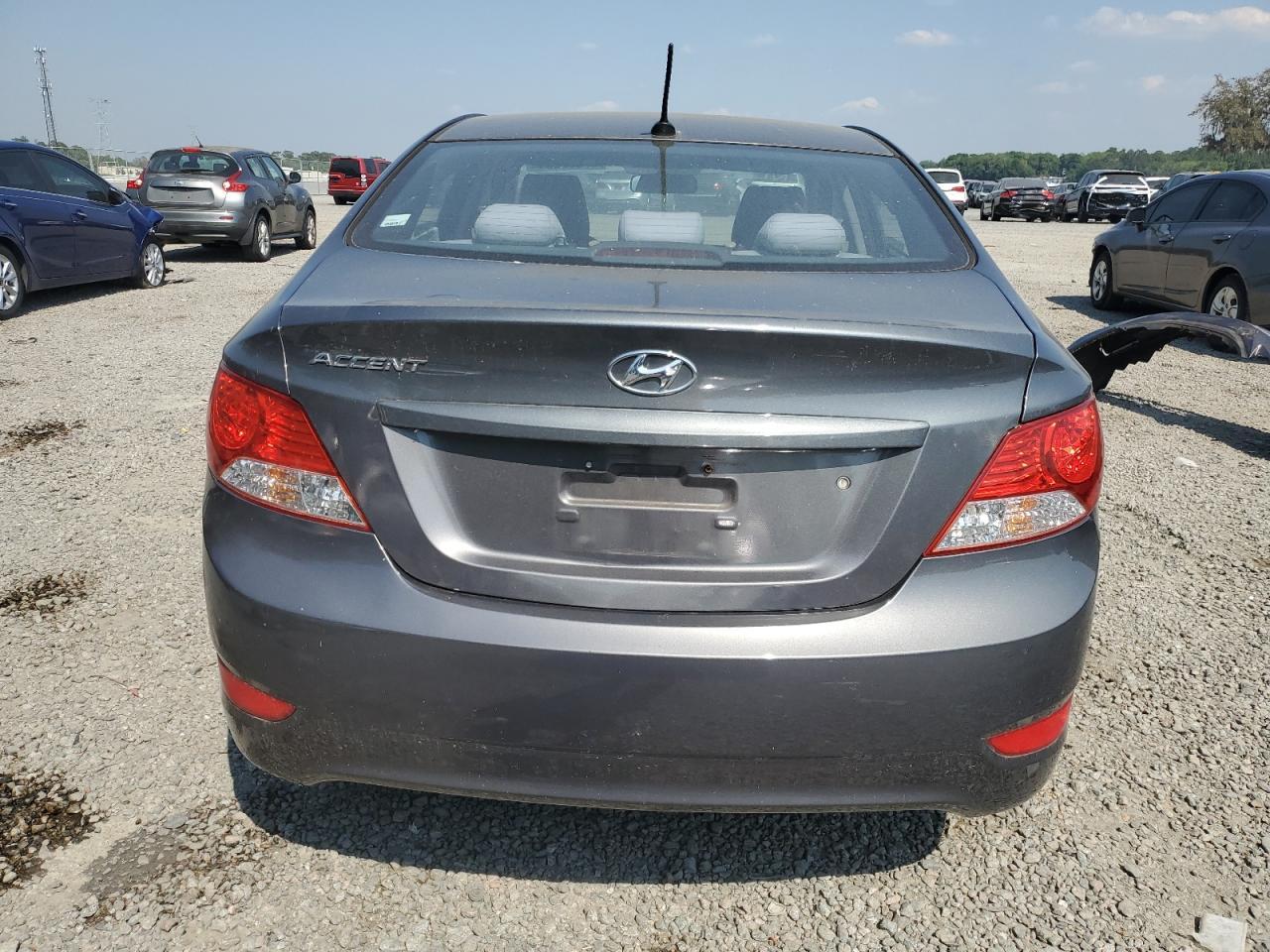 2012 HYUNDAI ACCENT GLS - Image 6