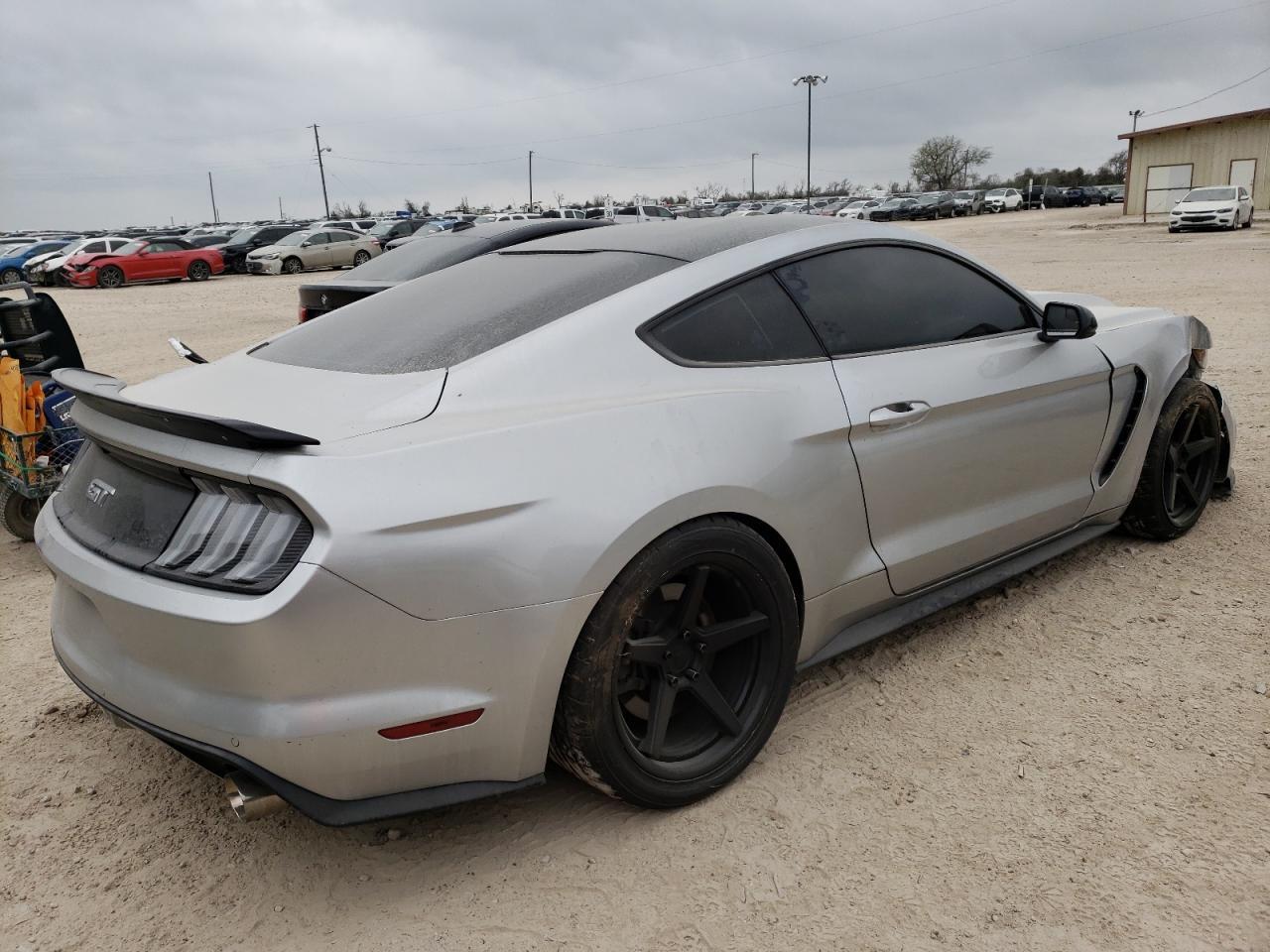 2016 FORD MUSTANG GT - Image 3