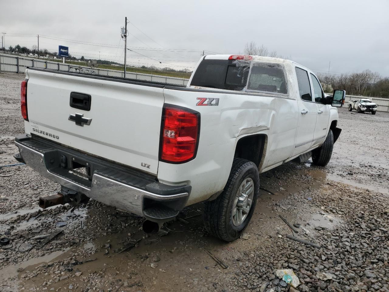 2018 CHEVROLET SILVERADO - Image 3
