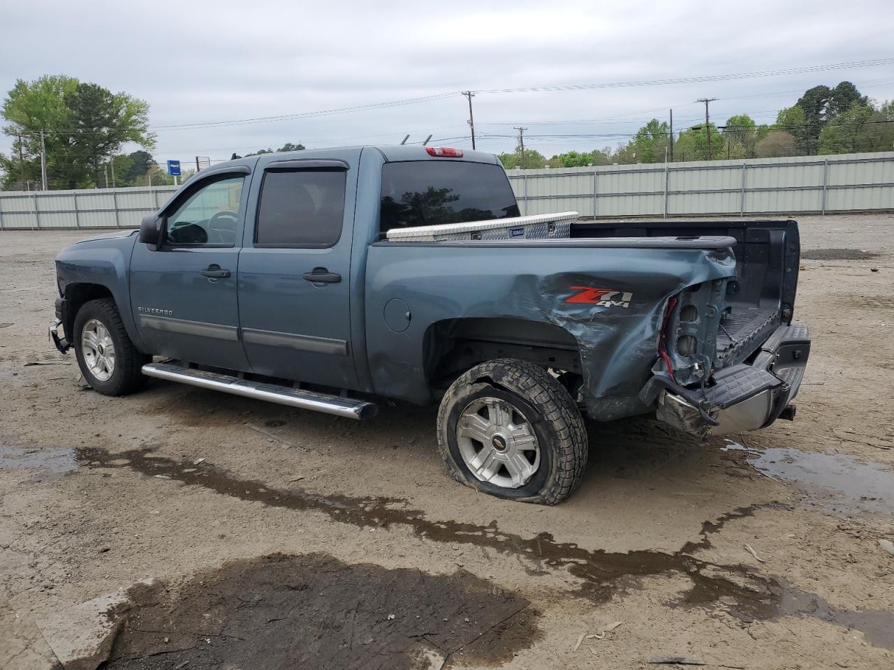 2012 CHEVROLET SILVERADO - Image 2
