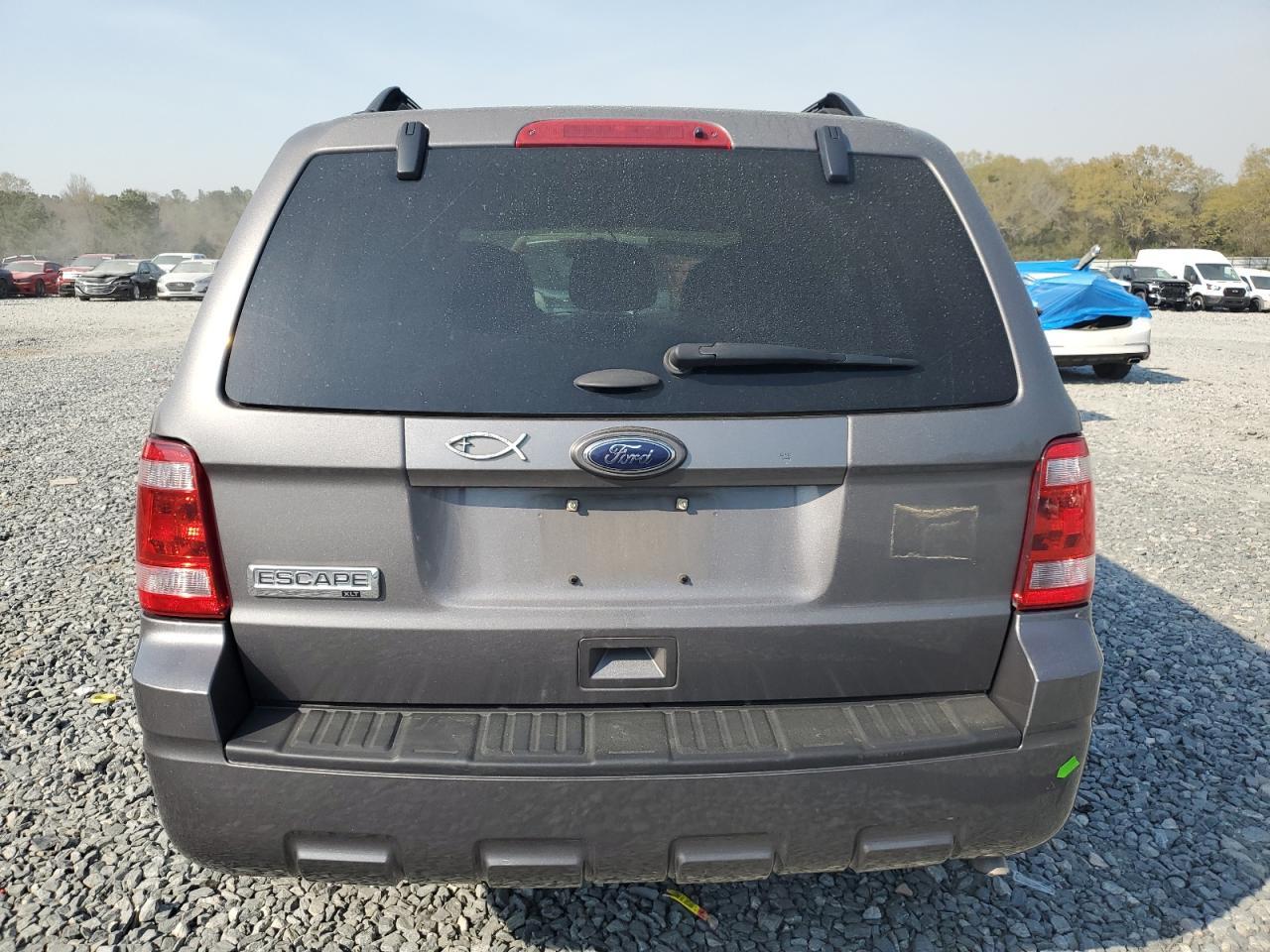 2012 FORD ESCAPE XLT - Image 6