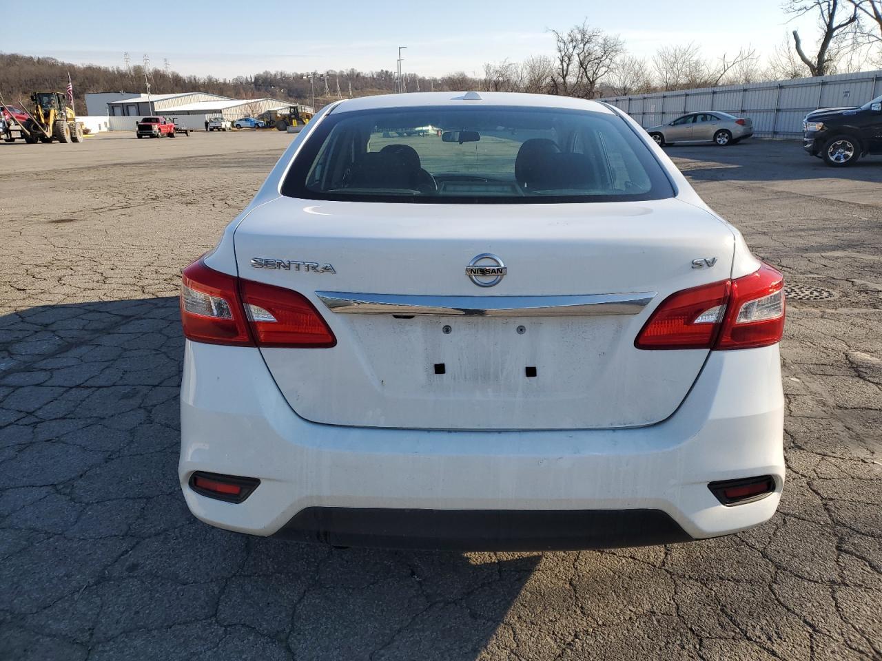2018 NISSAN SENTRA S - Image 6