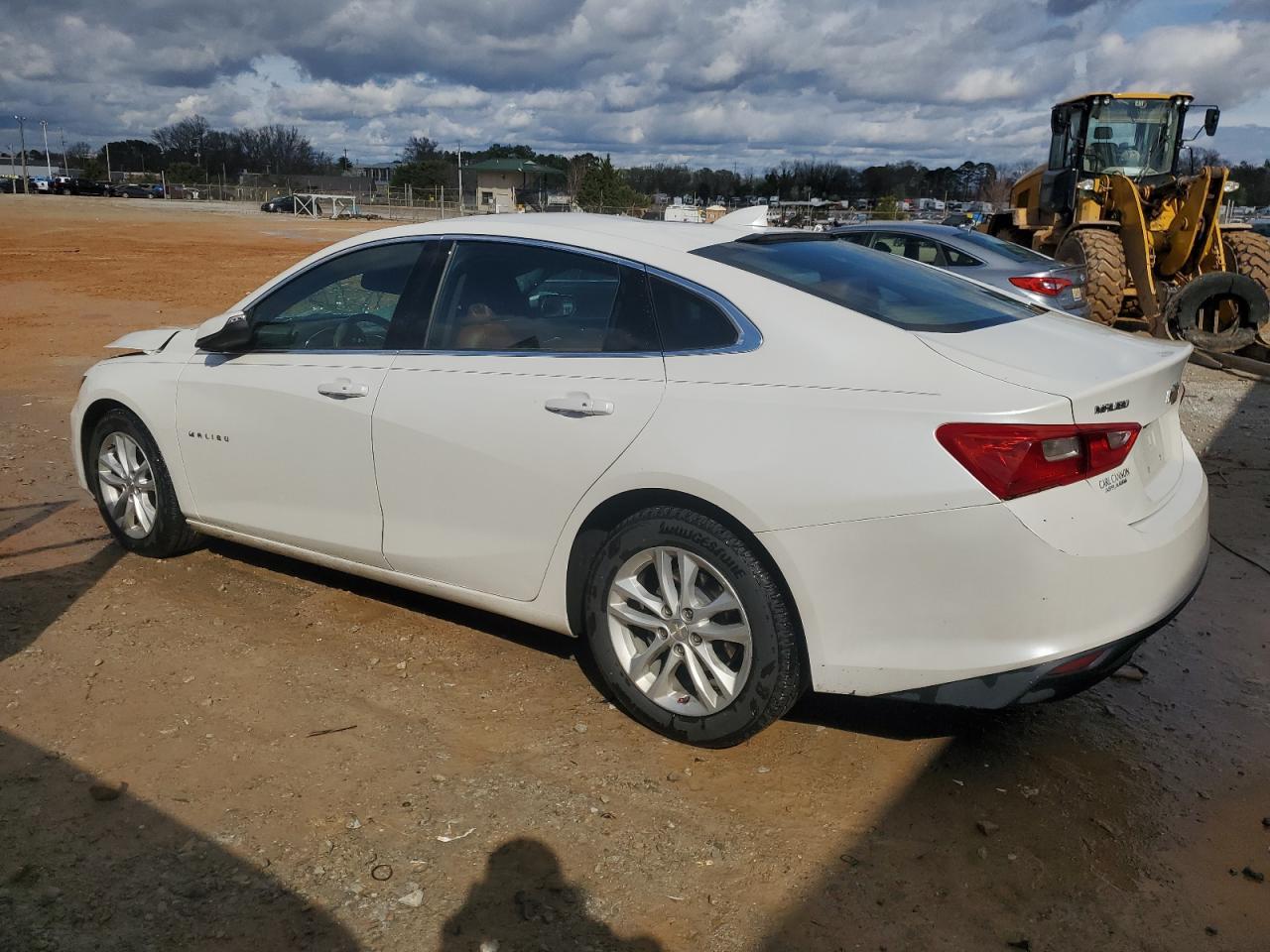 2017 CHEVROLET MALIBU LT - Image 2