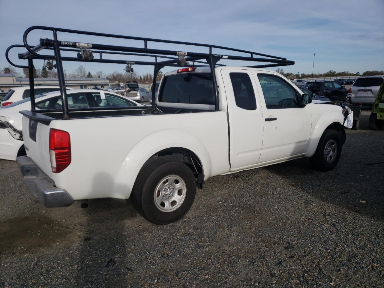 2016 NISSAN FRONTIER S - Image 3
