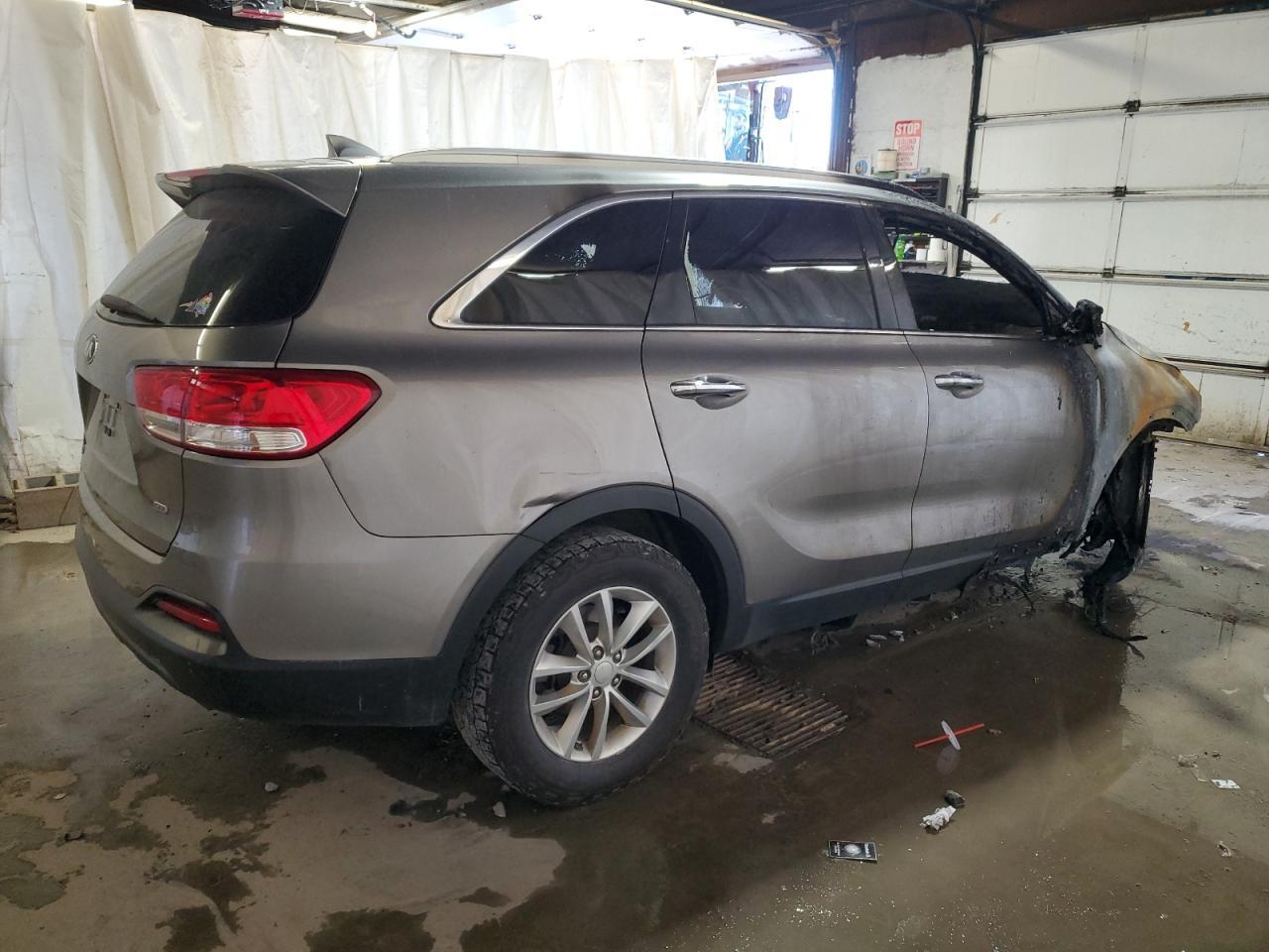 2016 KIA SORENTO LX - Image 3