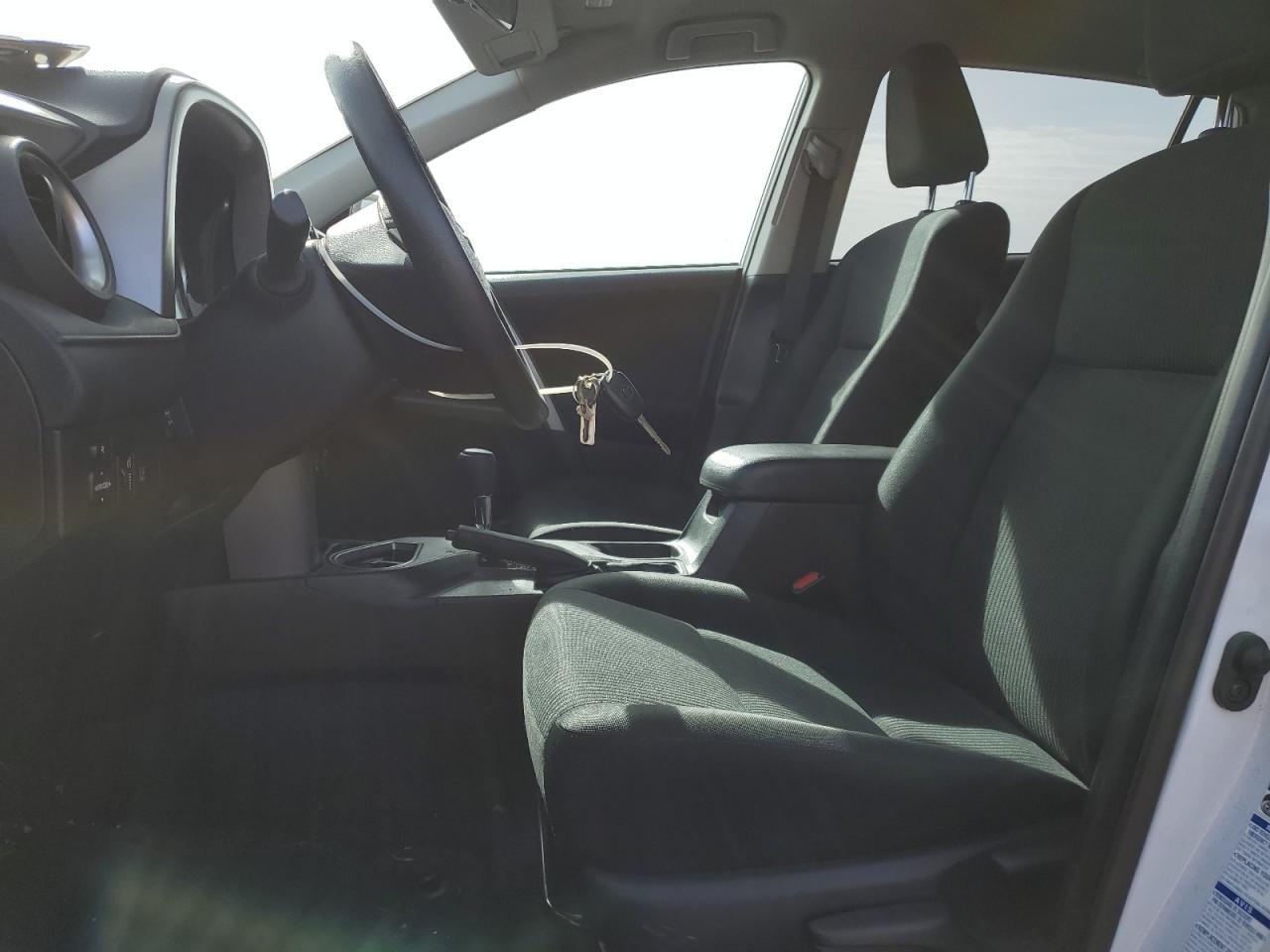 2018 TOYOTA RAV4 LE - Image 7